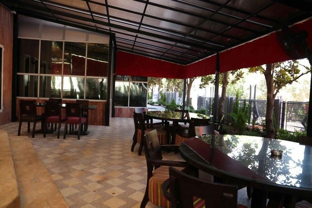 Dolls Hotel By Eurostars (Adults Only) Jounieh Extérieur photo