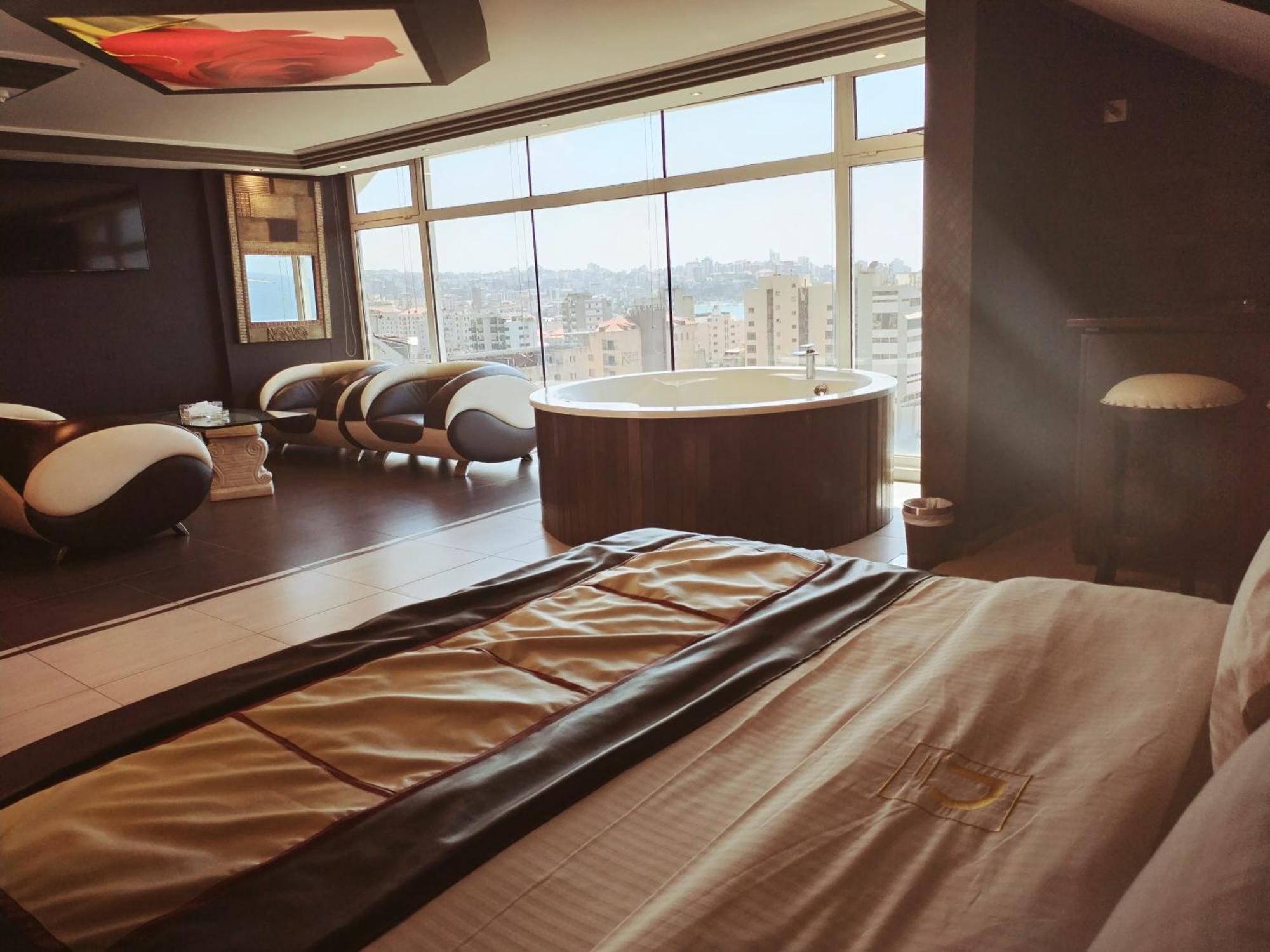 Dolls Hotel By Eurostars (Adults Only) Jounieh Extérieur photo